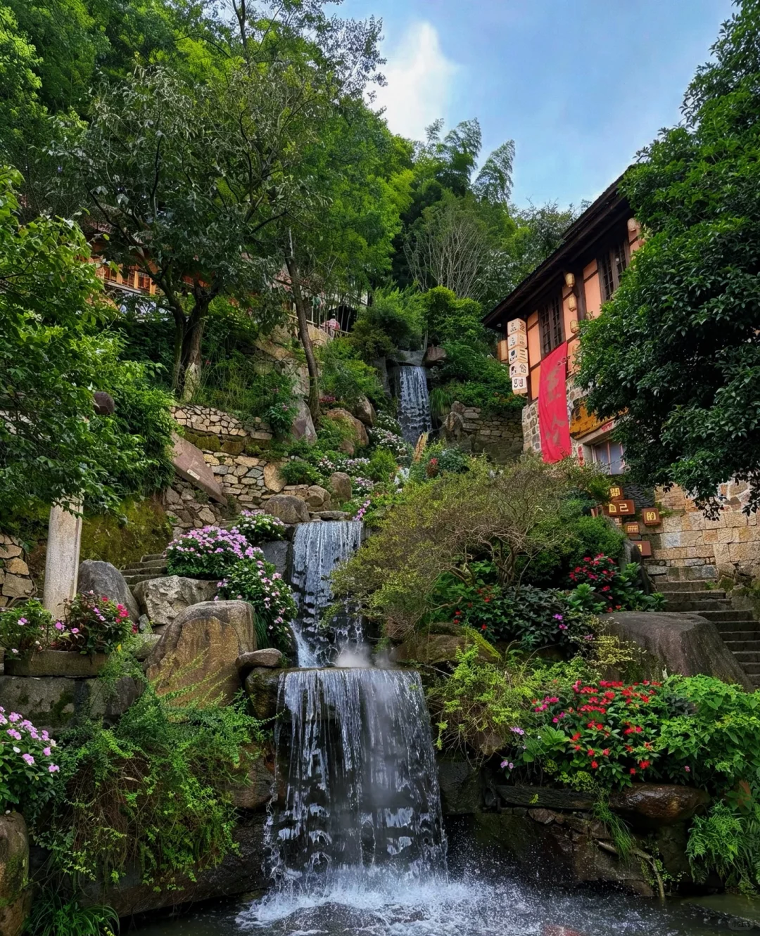 江西庐山+景德镇+篁岭3天2晚纯玩赏秋之旅 - 图片1